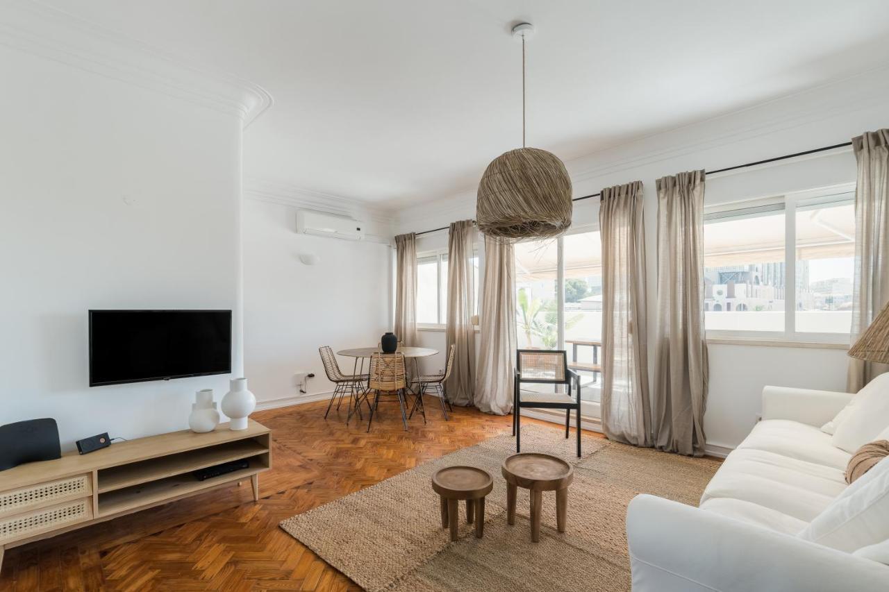 Casa Boma Lisboa - Lighting Apartment With Private Balcony - Campolide I المظهر الخارجي الصورة